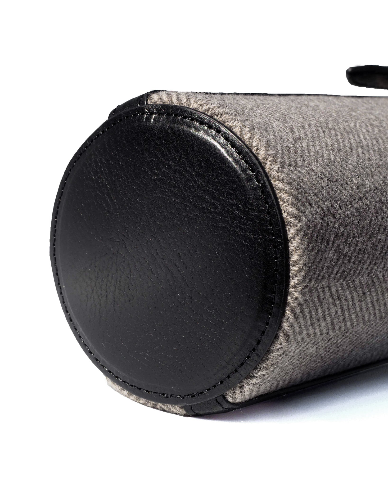 Storm System Herringbone Wine Carrier (Grey/ Nero)